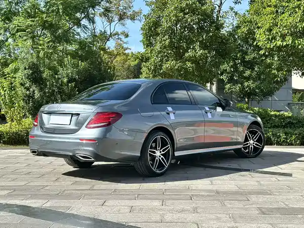 Mercedes-Benz E-Class 2017