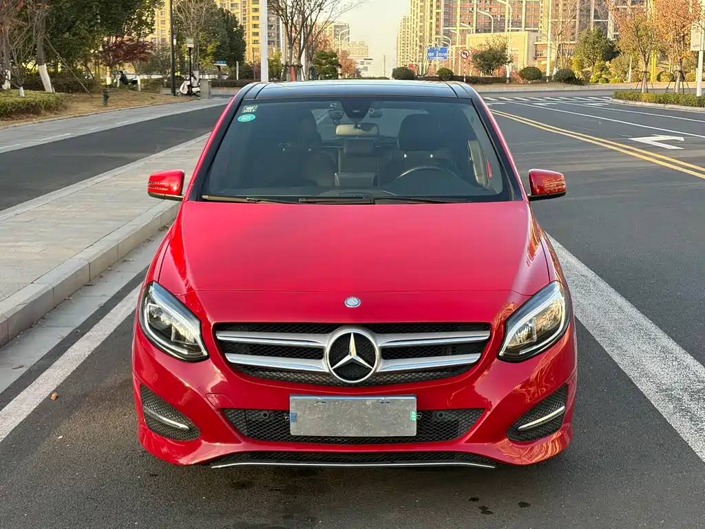 Mercedes-Benz B-Class 2016 — фото 2