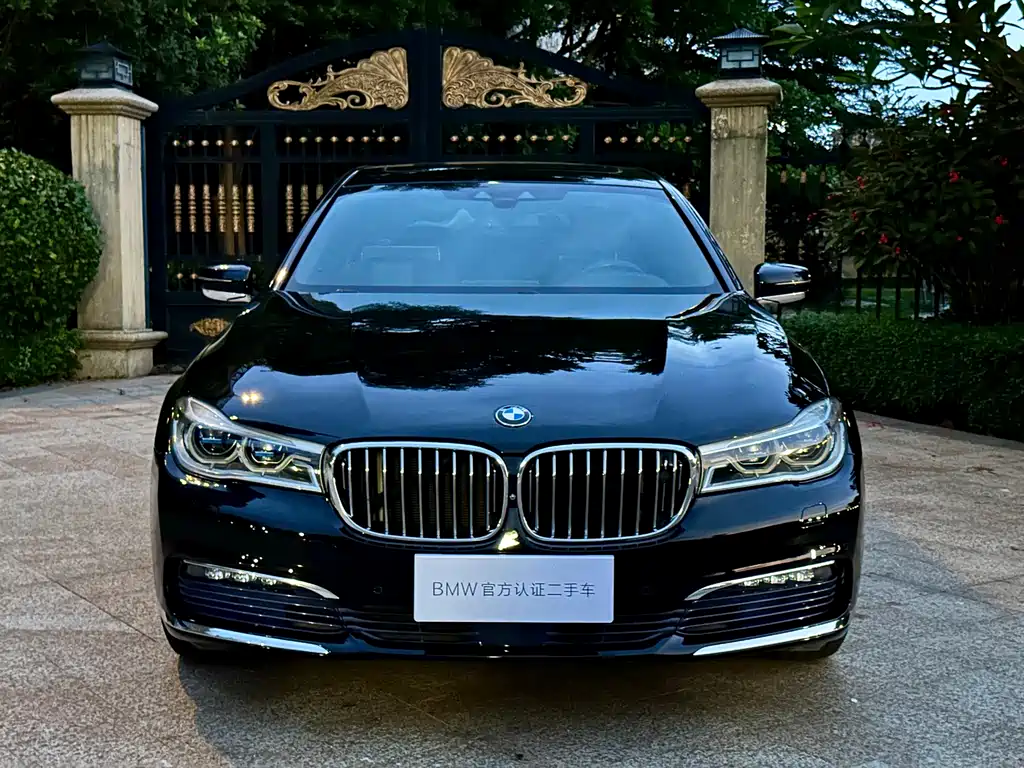 BMW 7 Series 2016 — фото 2
