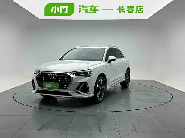 Audi Q3 2022