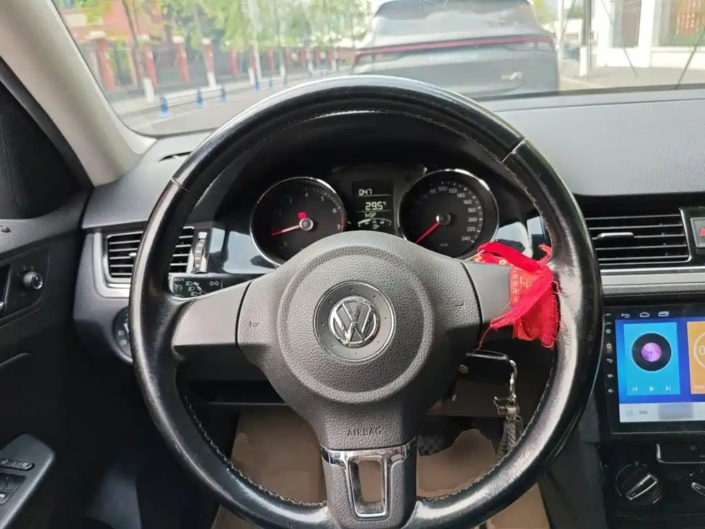 Volkswagen Bora 2014
