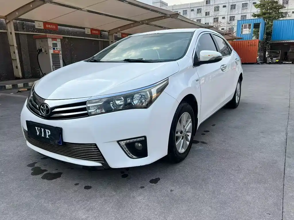 Toyota Corolla 2016 — фото 1