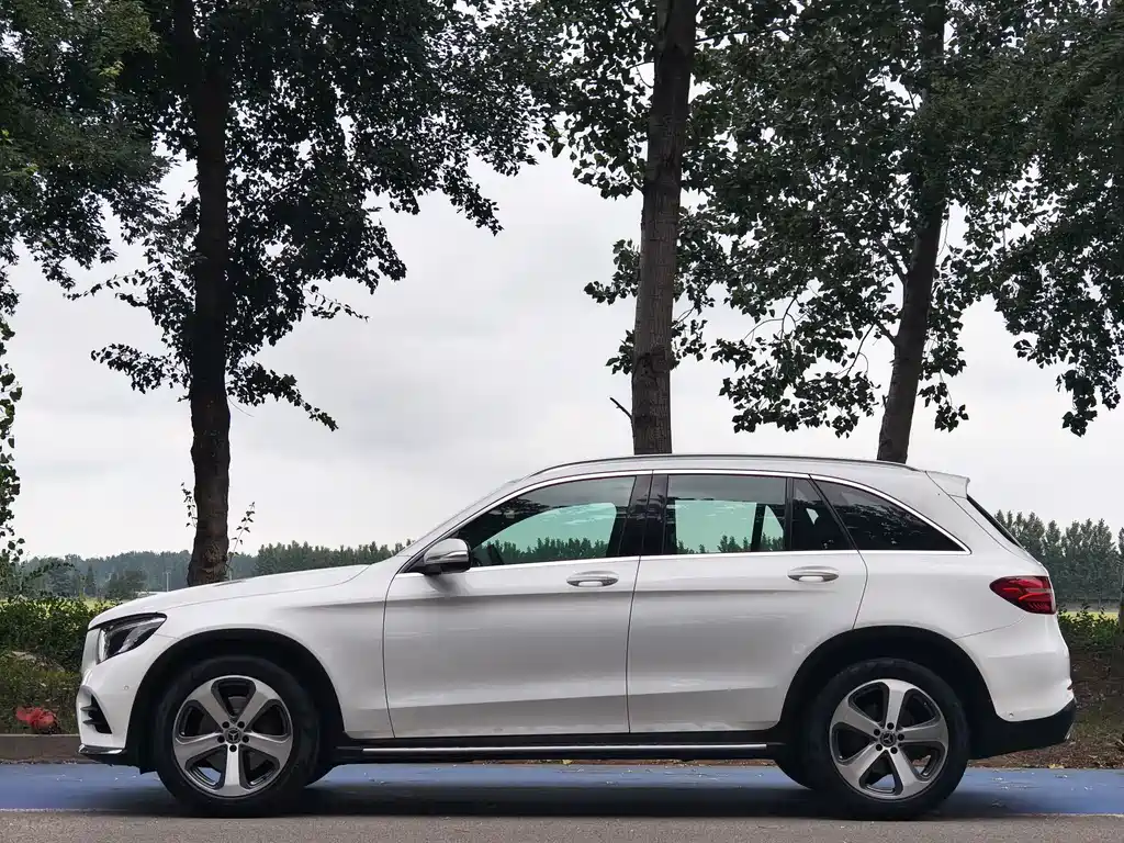 Mercedes-Benz GLC 2017