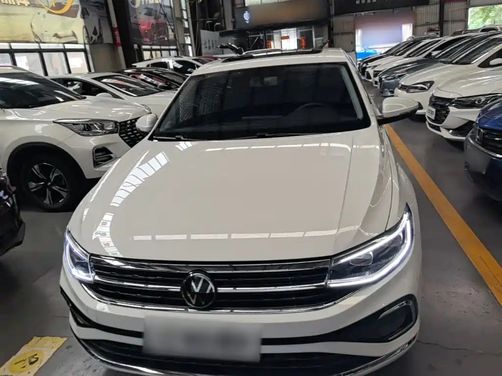 Volkswagen Bora 2024