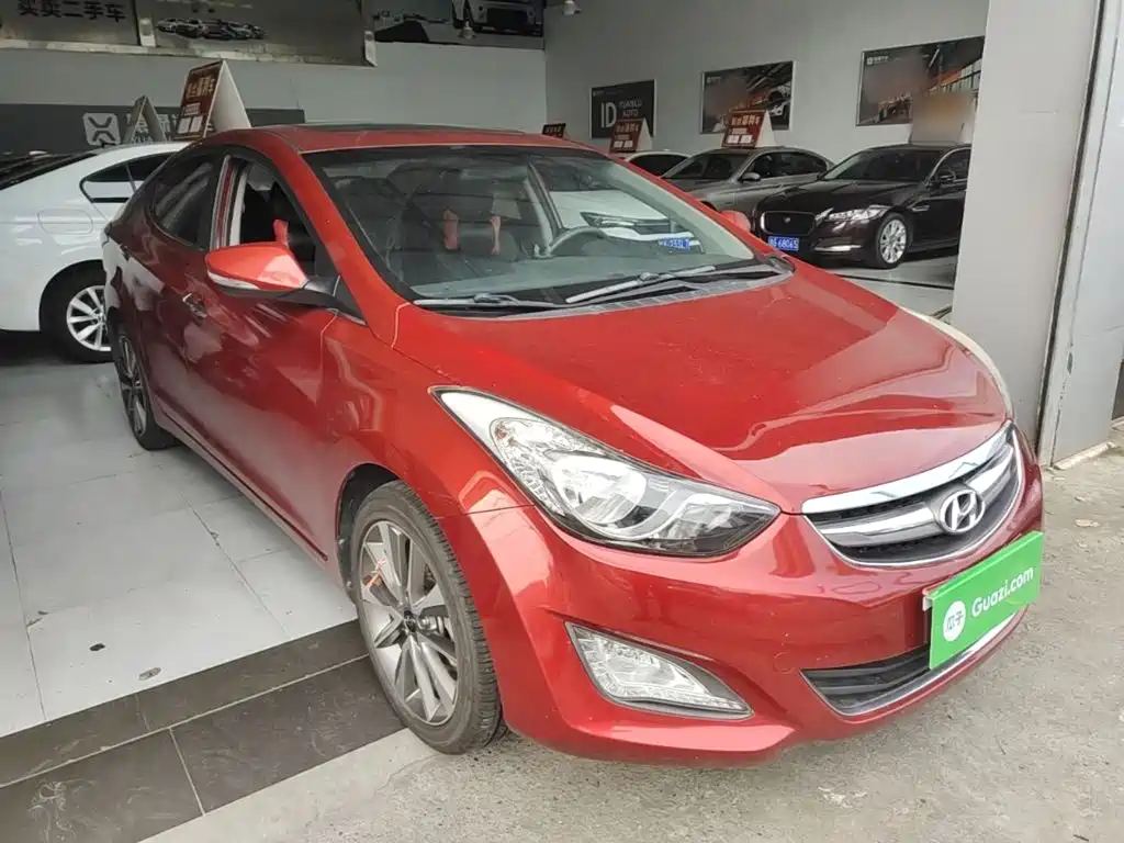 Hyundai Elantra 2015