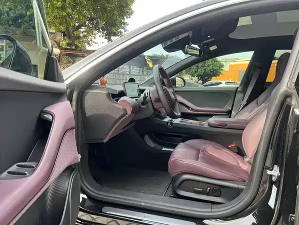NIO ET5T 2024