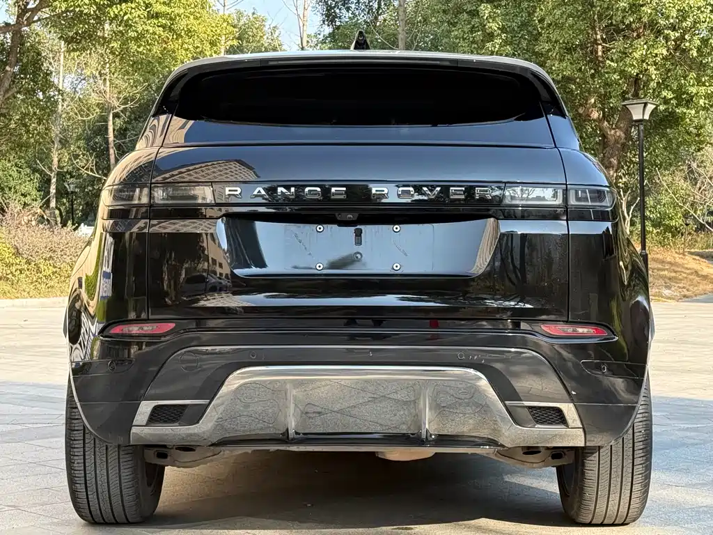 Land Rover Evoque 2022 — фото 15