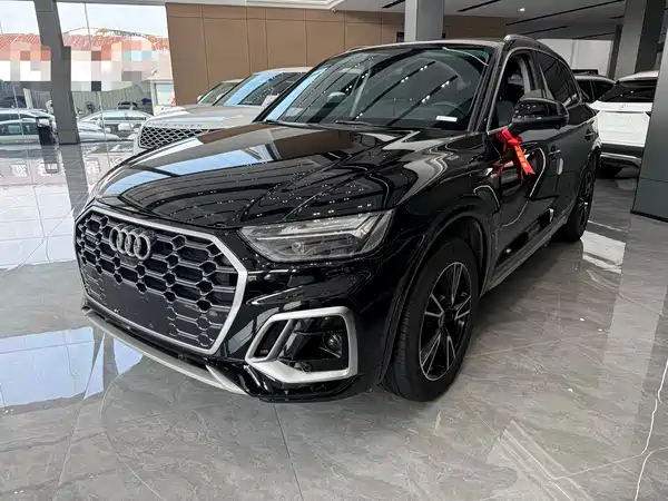 Audi Q5L 2022