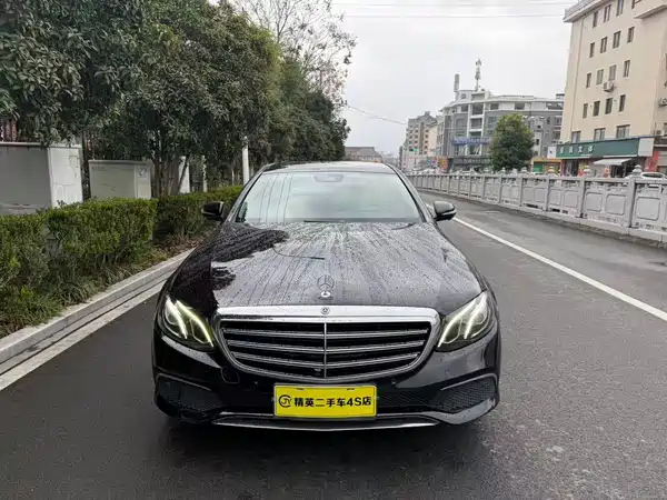 Mercedes-Benz E-Class 2016