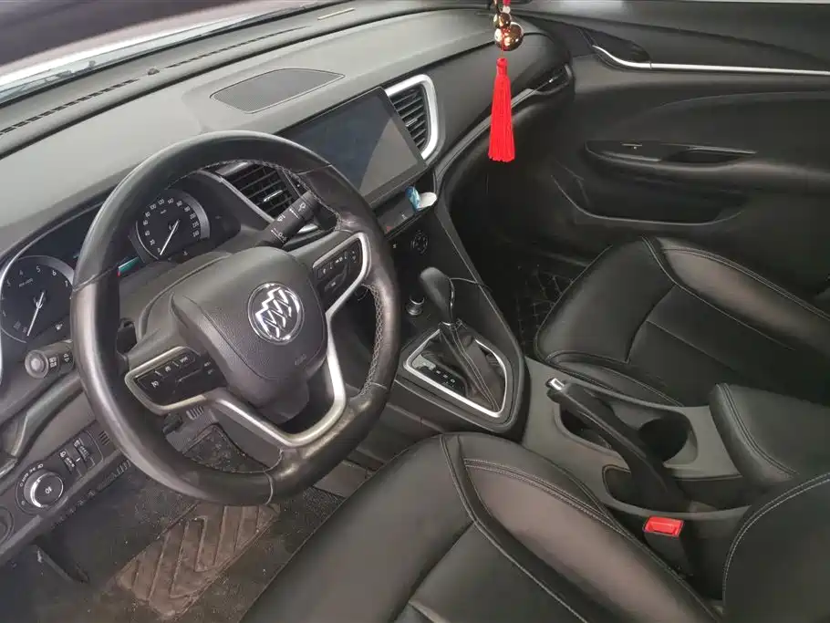 Buick Excelle 2018 — фото 13