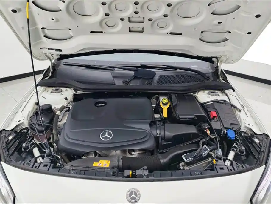 Mercedes-Benz GLA 2018 — фото 10