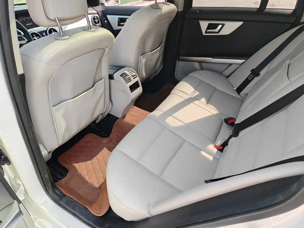 Mercedes-Benz GLK-Class 2016 — фото 26