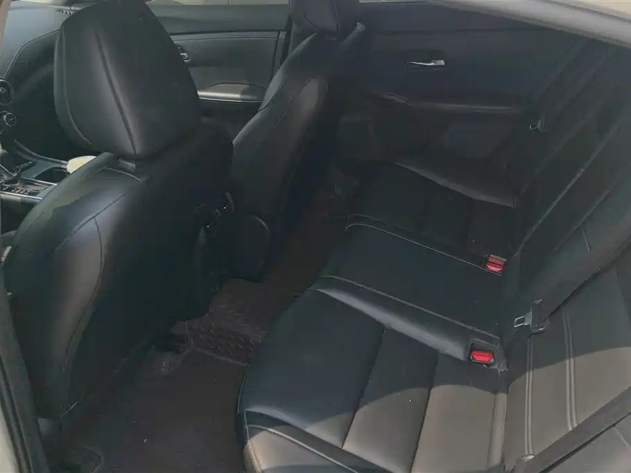 Nissan Sylphy 2021 — фото 11