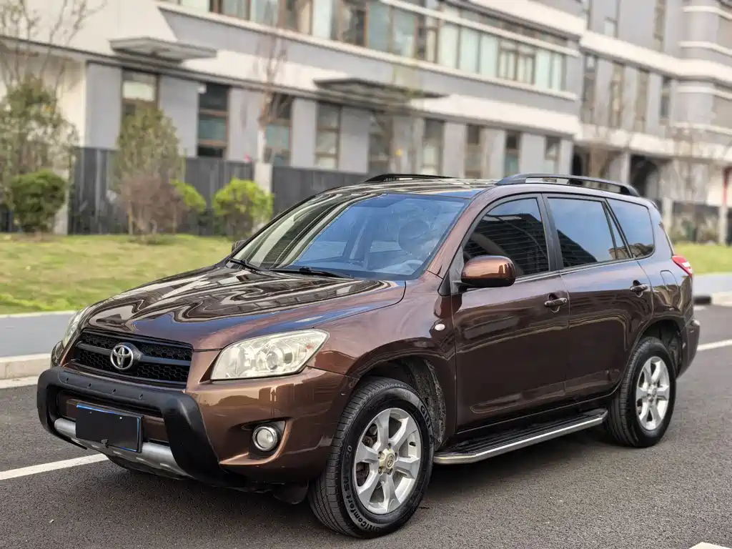 Toyota RAV4 2012