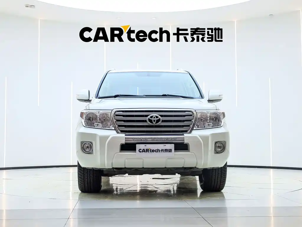 Toyota Land Cruiser 2015 — фото 3