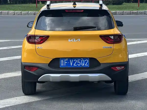 Kia KX1 2022
