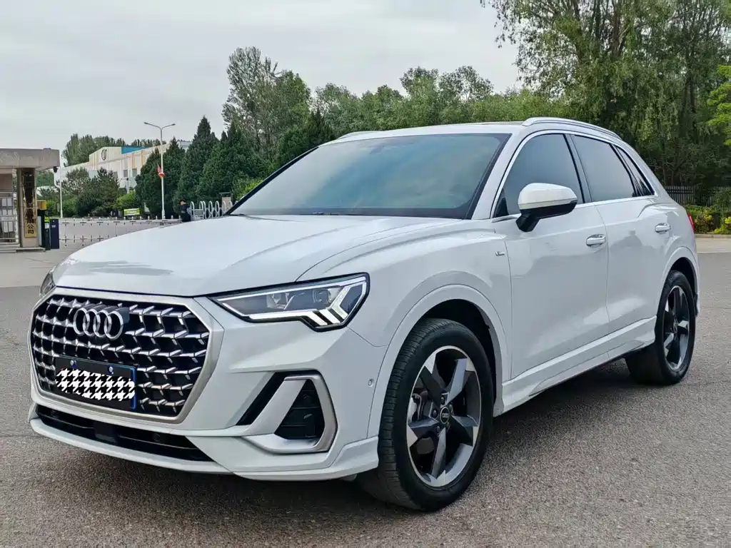 Audi Q3 2024