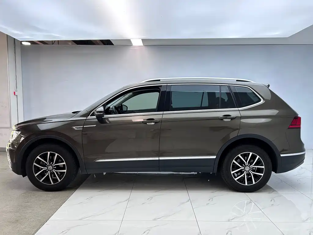 Volkswagen Tiguan L 2018