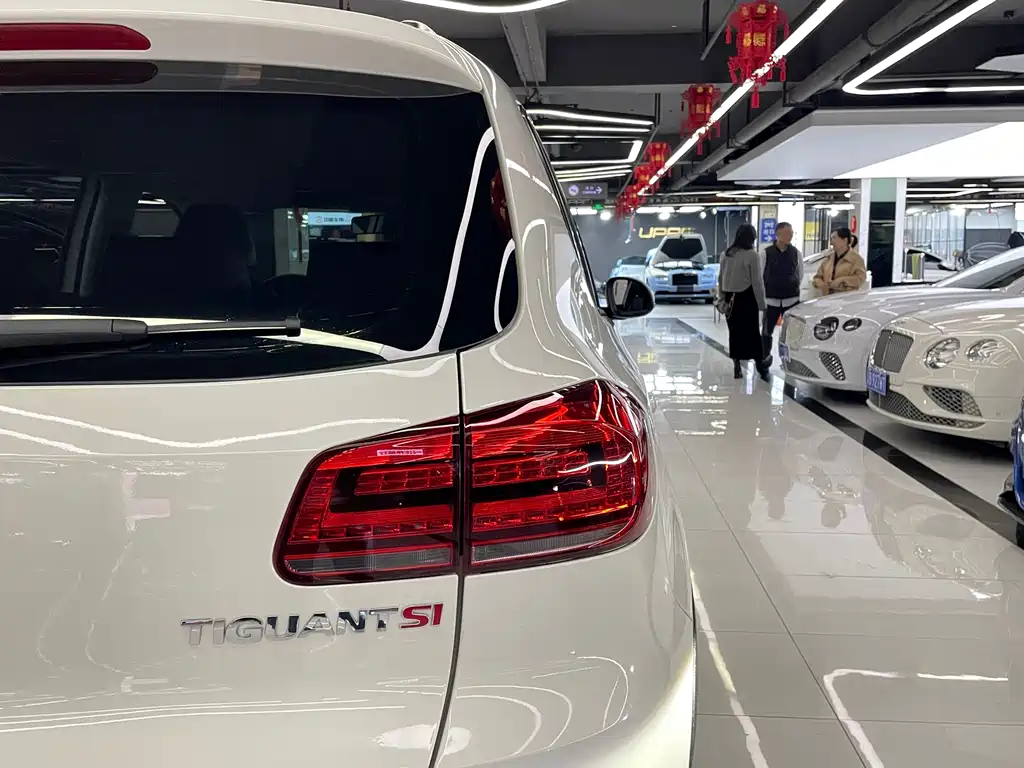 Volkswagen Tiguan 2015 — фото 39
