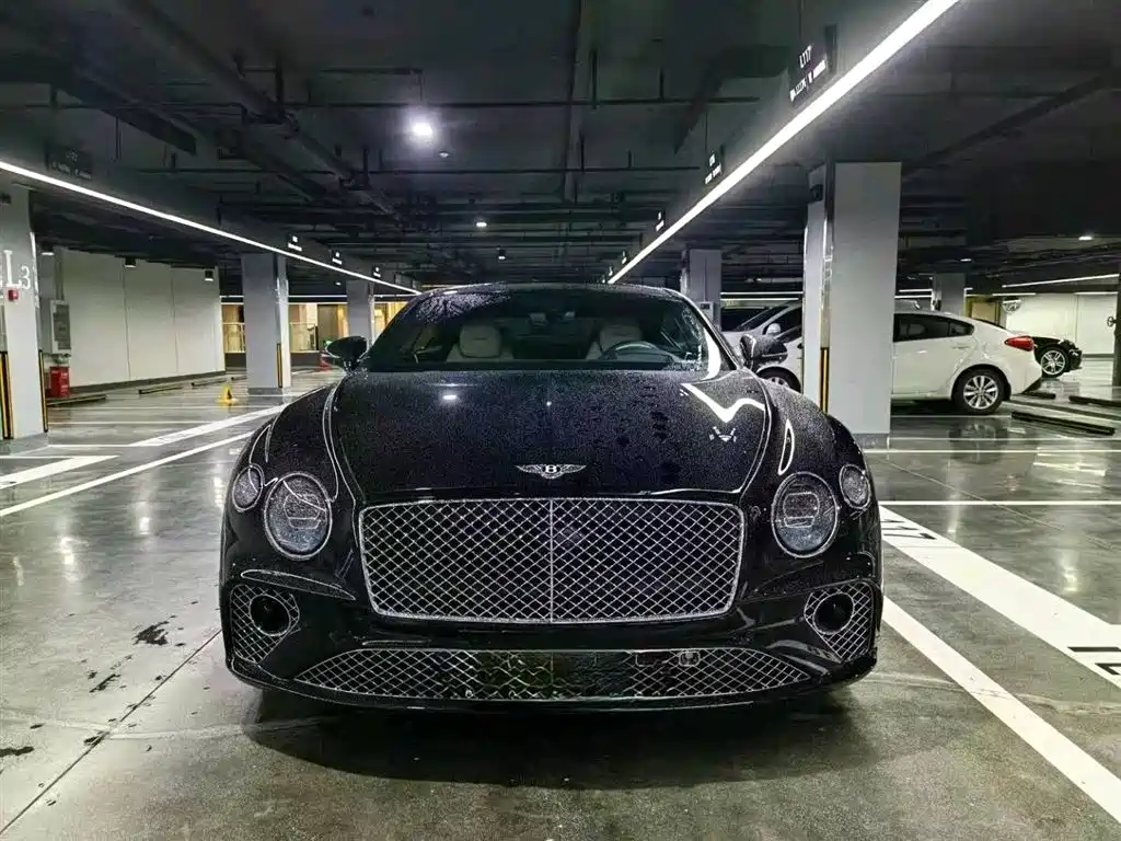 Bentley Continental 2023 — фото 2