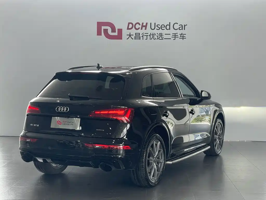 Audi Q5L 2022 — фото 4