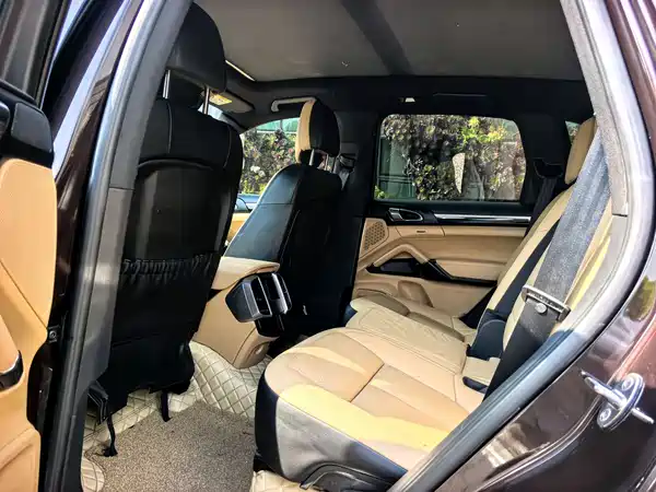 Porsche Cayenne 2015