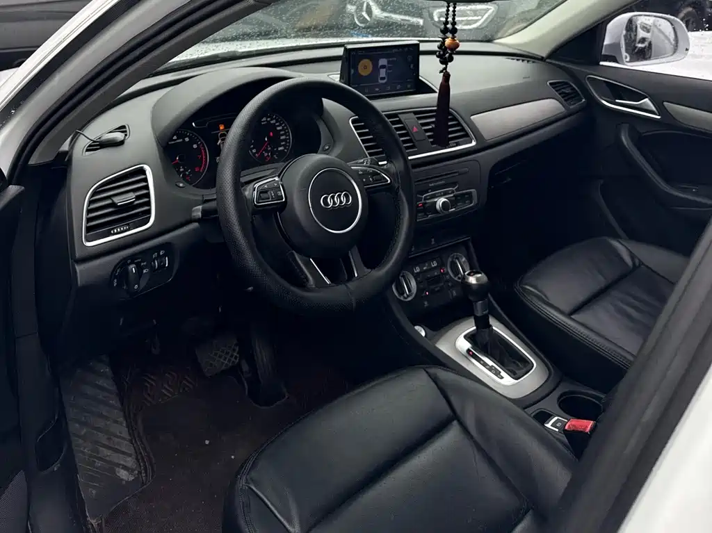 Audi Q3 2016