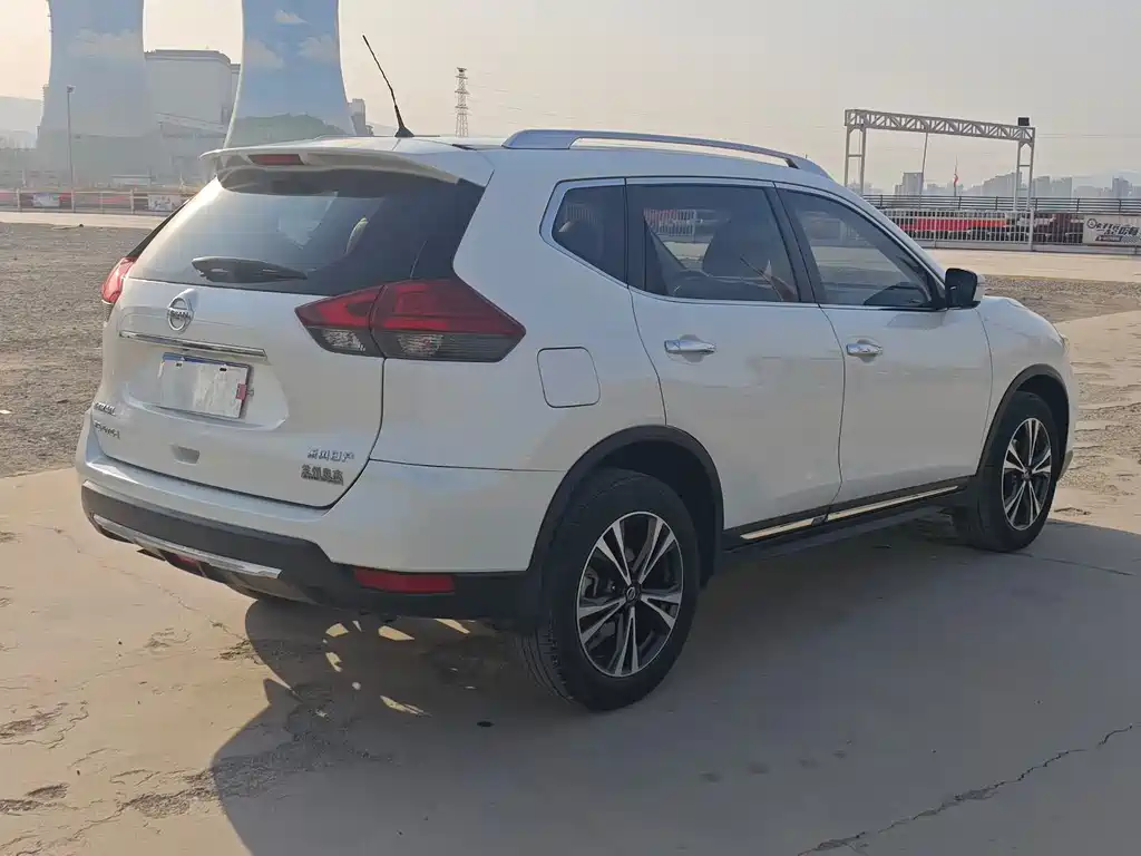 Nissan X-Trail 2021