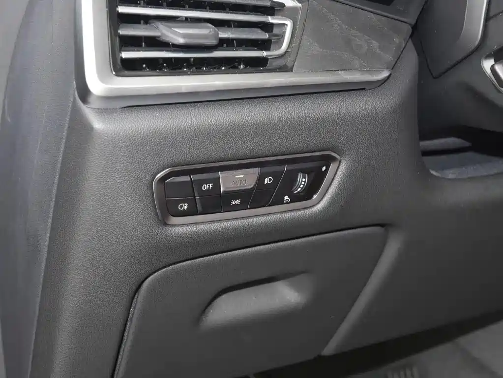 BMW X7 2022 — фото 9
