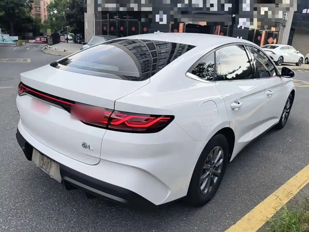 BYD Qin L 2024 — фото 7