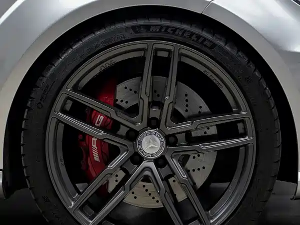 Mercedes-Benz CLS AMG 2013
