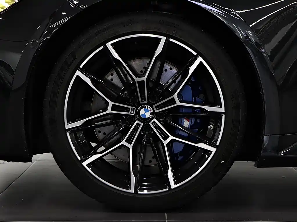BMW M2 2024 — фото 8