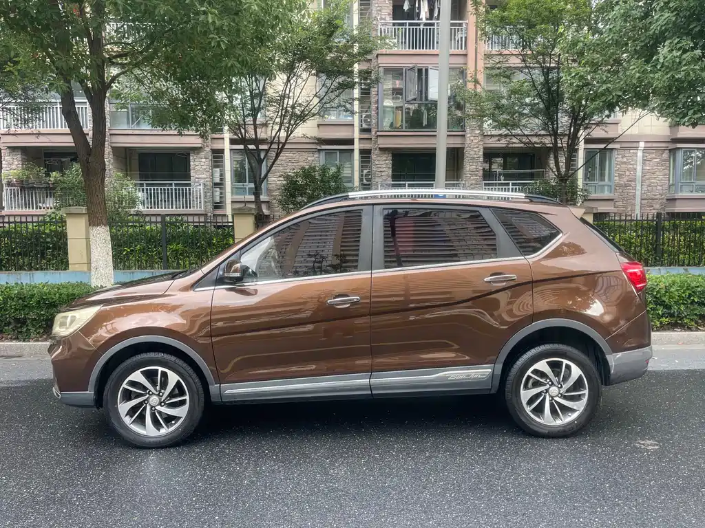 Baojun 560 2017