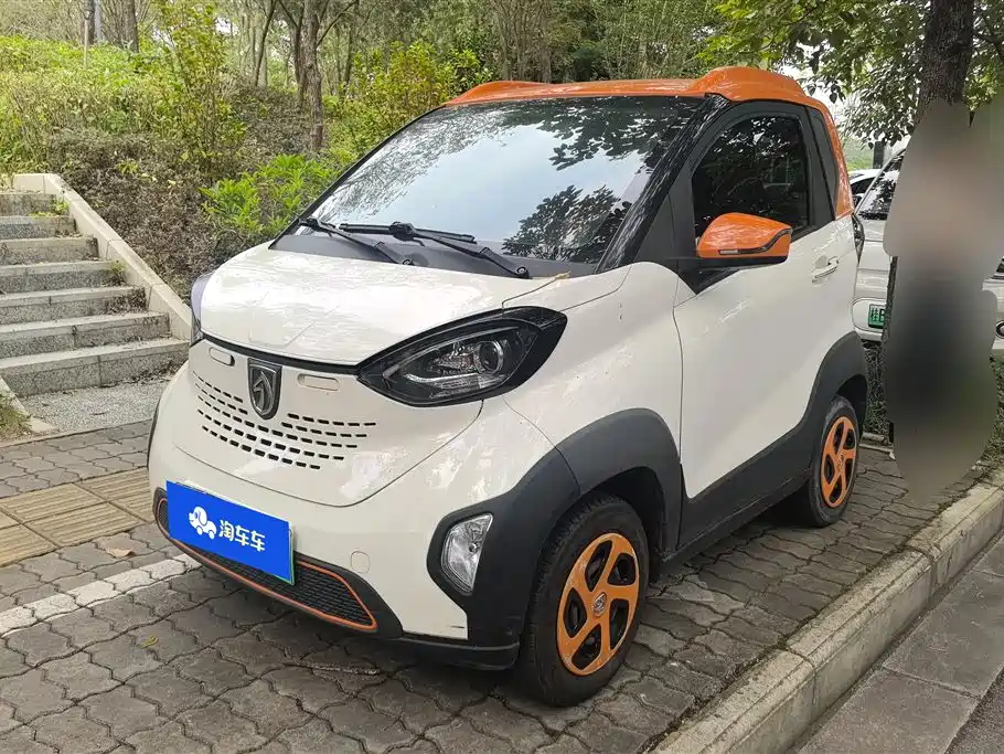 Baojun E100 2019