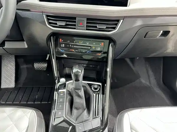 Volkswagen Tayron 2023