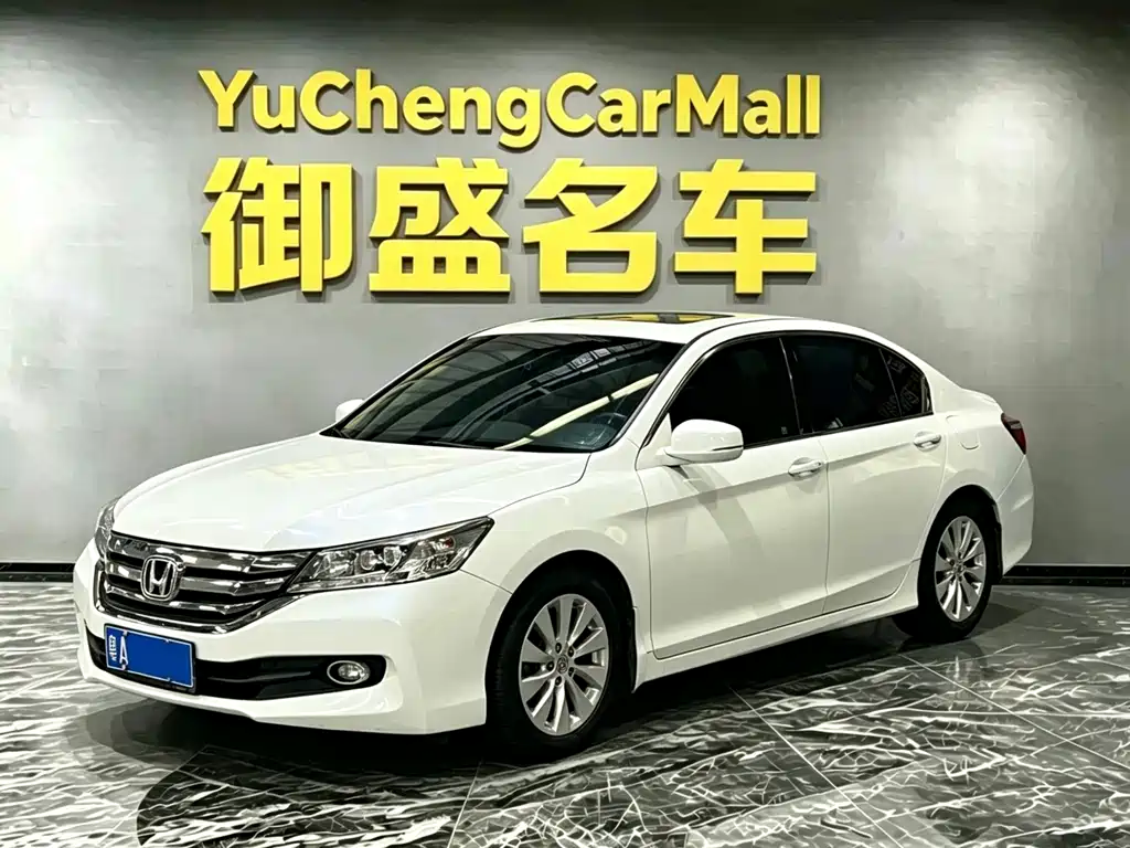 Honda Accord 2015 — фото 1