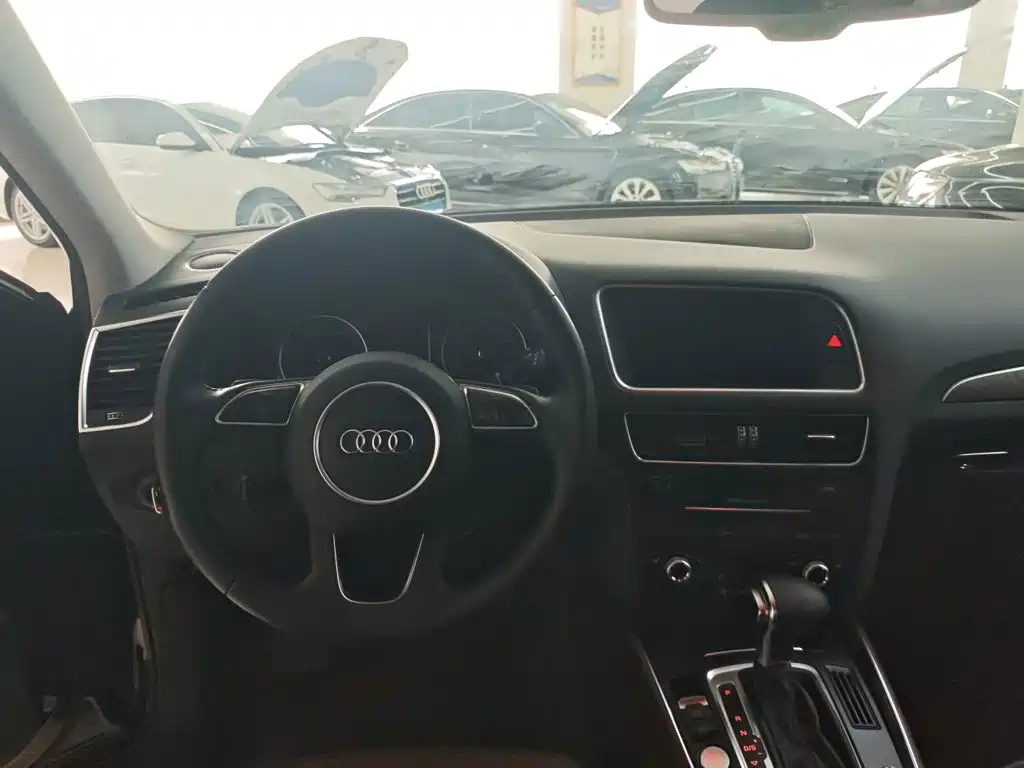 Audi Q5 2016
