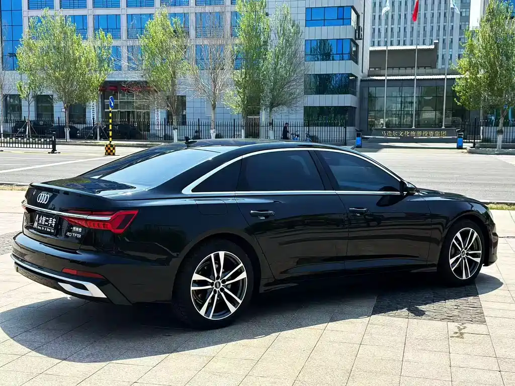 Audi A6L 2023 — фото 4