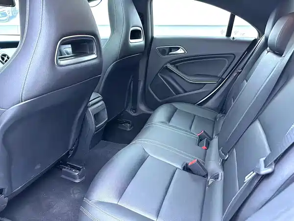 Mercedes-Benz CLA 2018