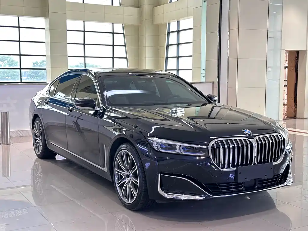 BMW 7 Series 2020 — фото 2