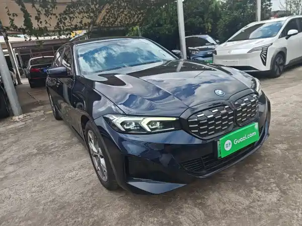 BMW i3 2023