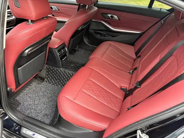 BMW 3 Series 2021