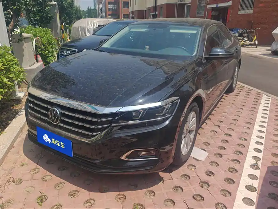 Volkswagen Passat 2021