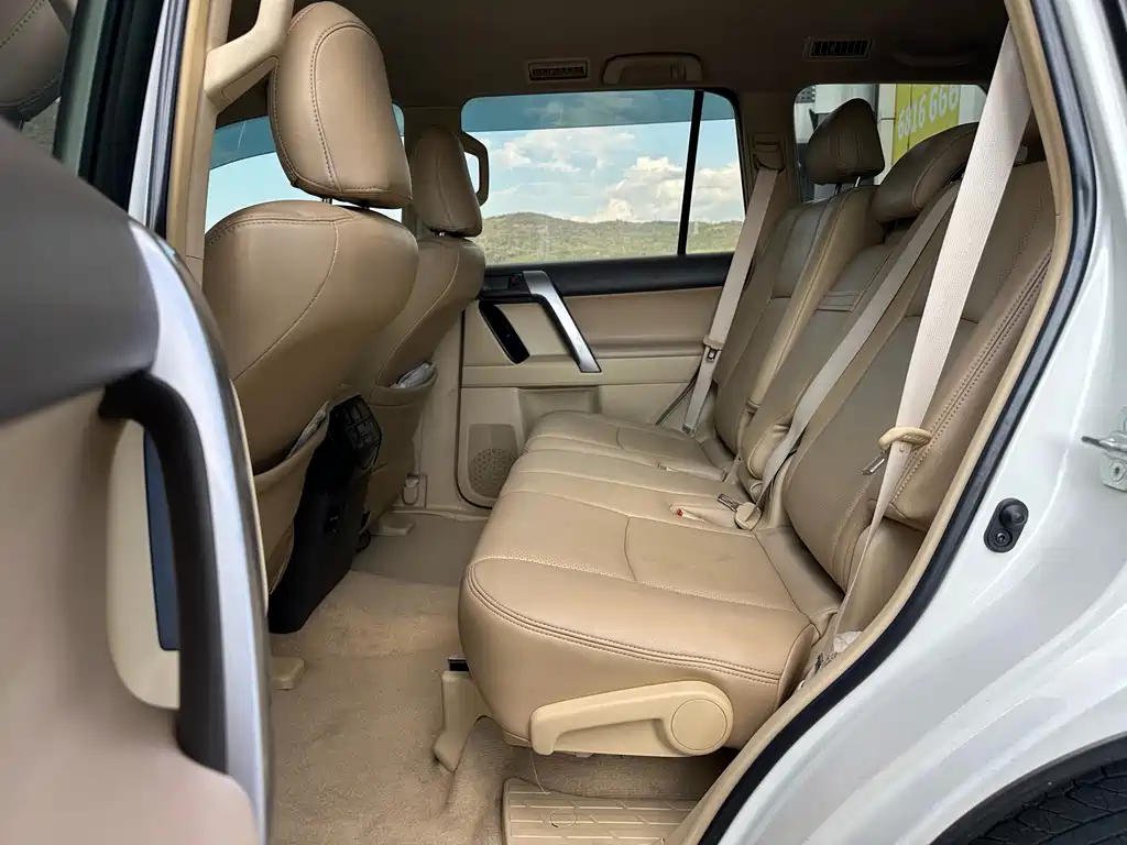 Toyota Prado 2017 — фото 14