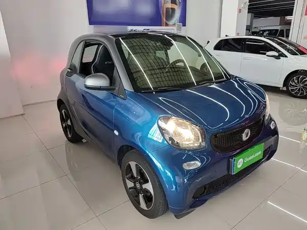 smart fortwo 2018