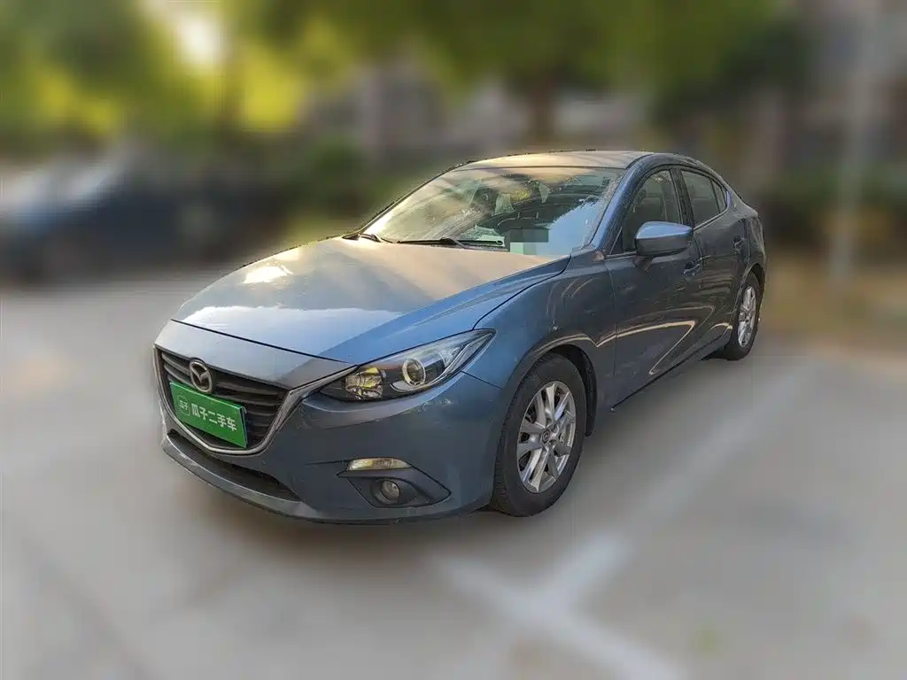 Mazda 3 Axela 2015 — фото 1