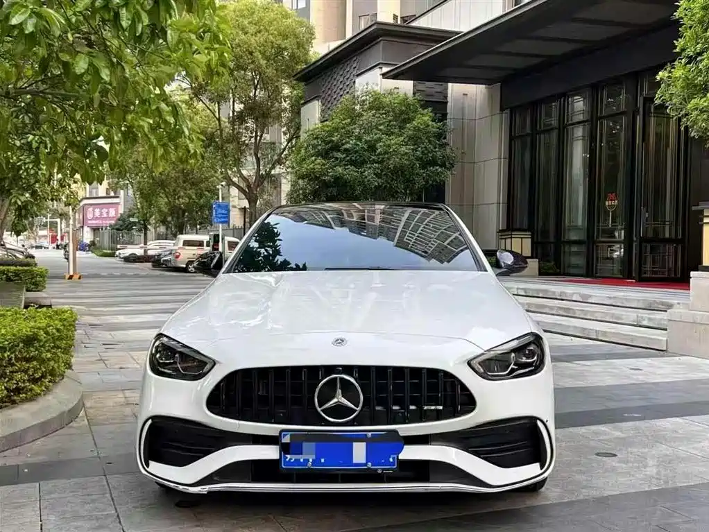 Mercedes-Benz C-Class 2022