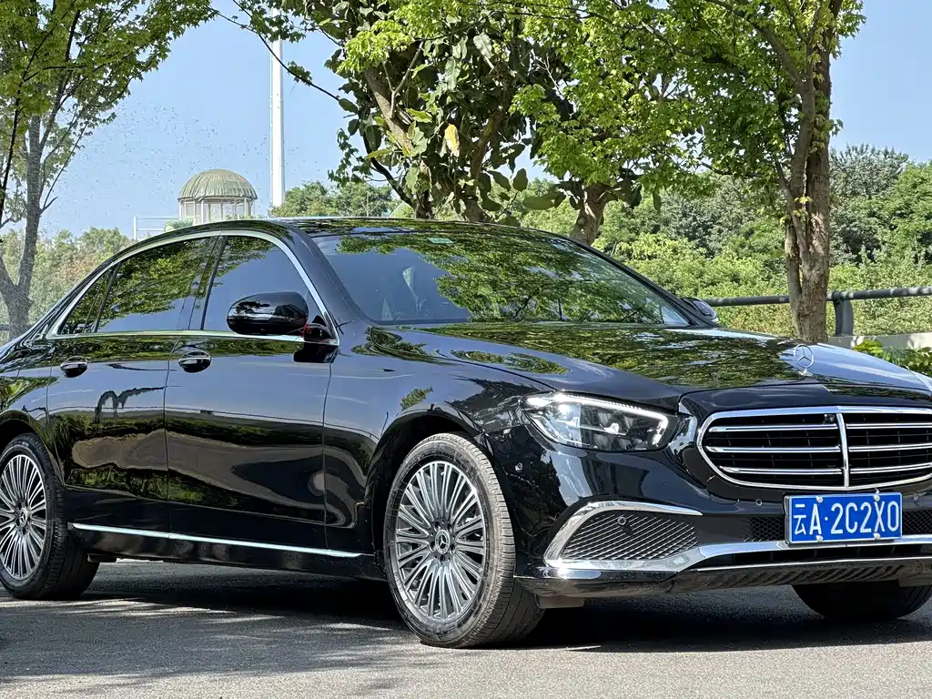 Mercedes-Benz E-Class 2022 — фото 2
