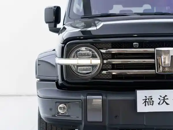 Tank 300 2022