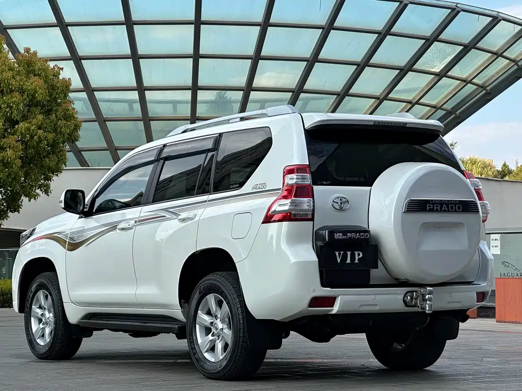 Toyota Prado 2017 — фото 6